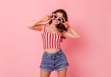 बेल्ली फैट के लिए क्रॉप टॉप स्टाइलिंग टिप्स (Crop Top Styling Ideas) Crop Top Styling Ideas